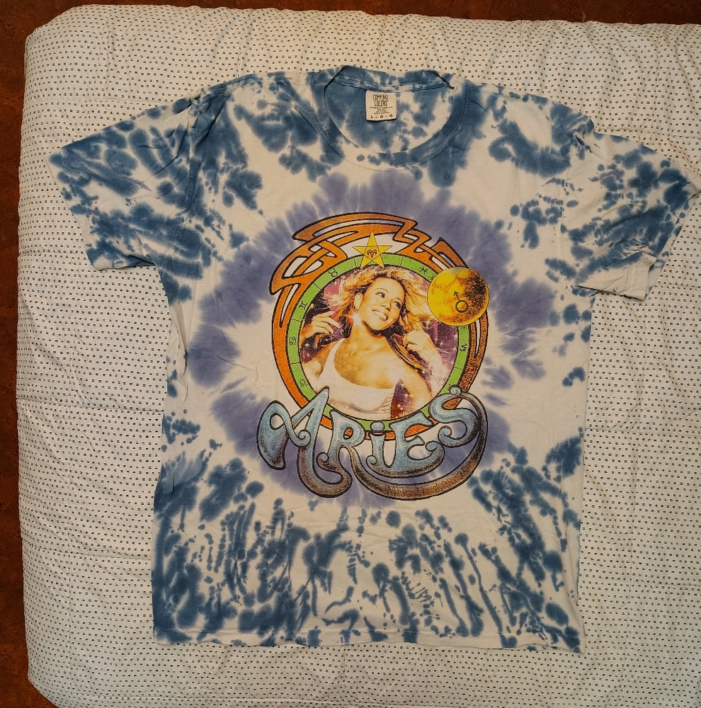 Mariah Carey - Astrology Aries Psychic Friends Size Large Comfort Colors